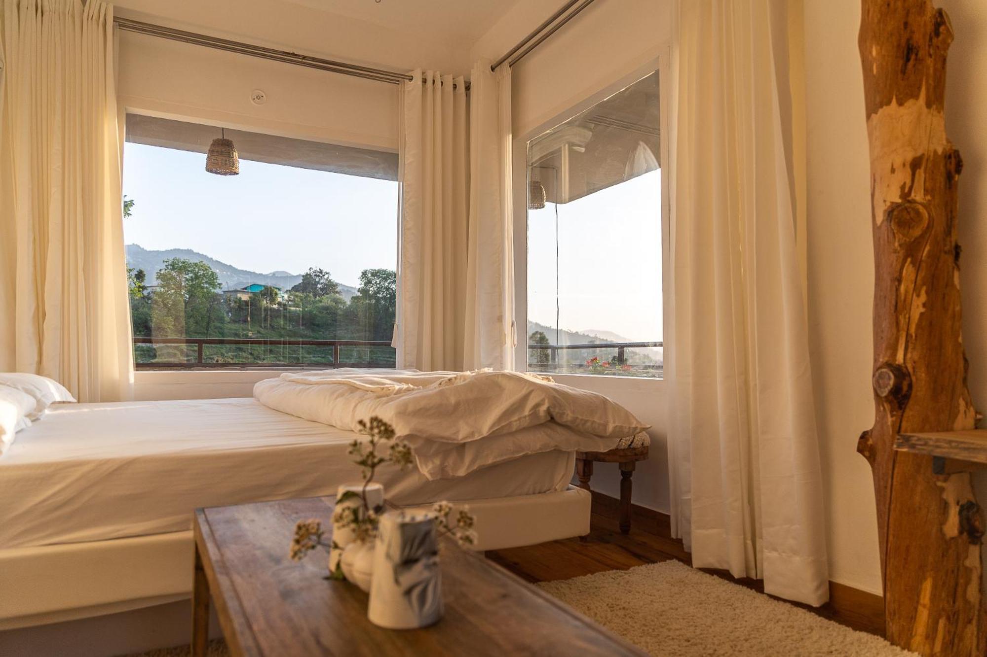 Exstasy Stays - Bathtub Rooms & Cafe - Your Romantic & Cozy Getaway - Thhpsociety - مكتزور المظهر الخارجي الصورة