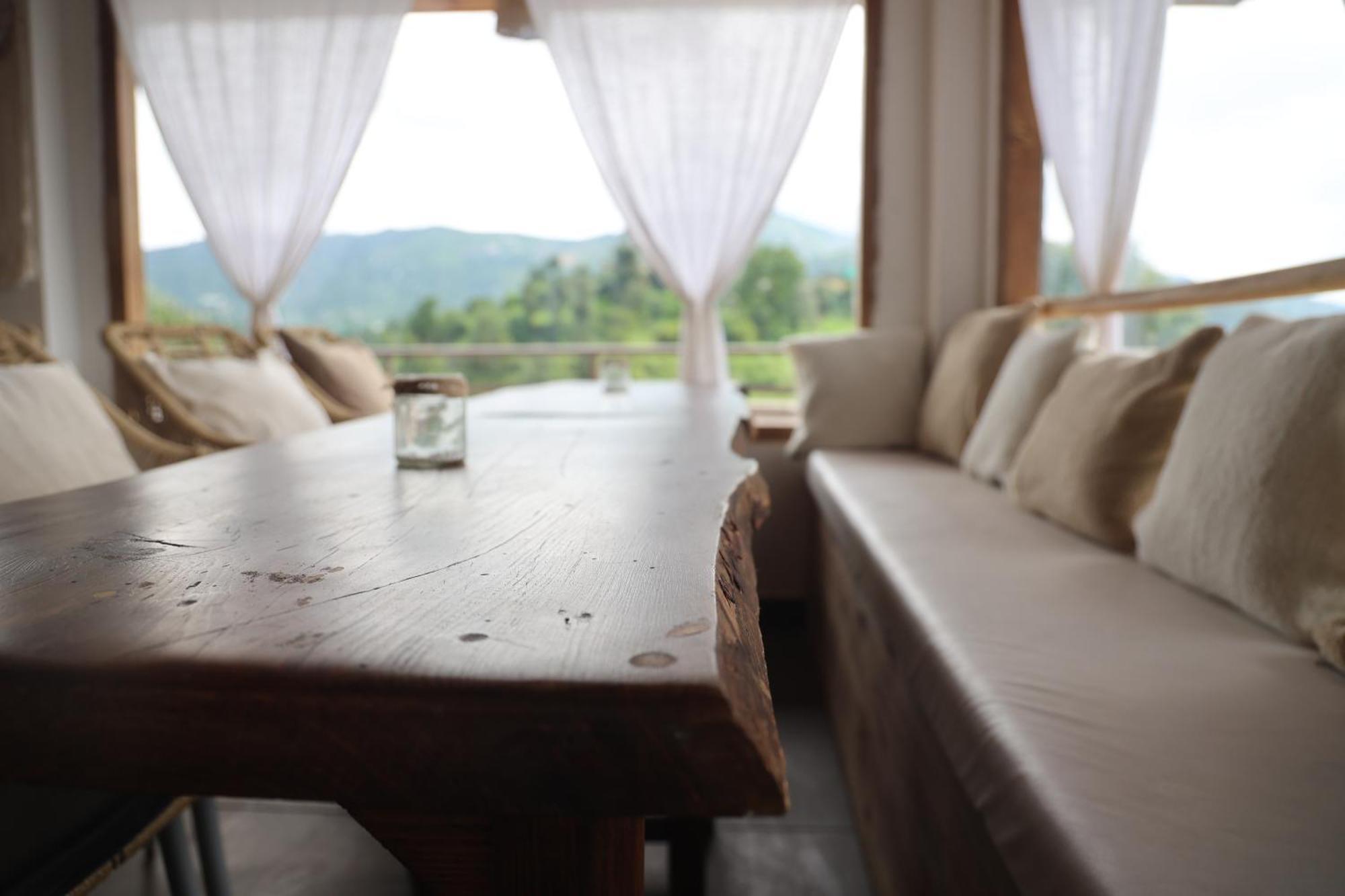 Exstasy Stays - Bathtub Rooms & Cafe - Your Romantic & Cozy Getaway - Thhpsociety - مكتزور المظهر الخارجي الصورة